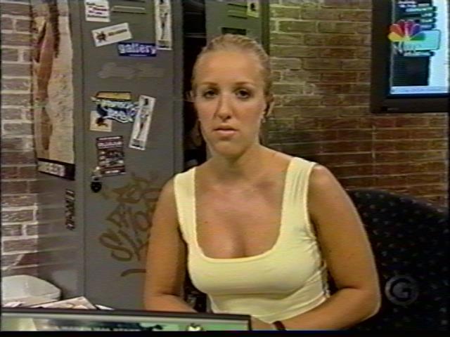 ew_giga010810_06.jpg