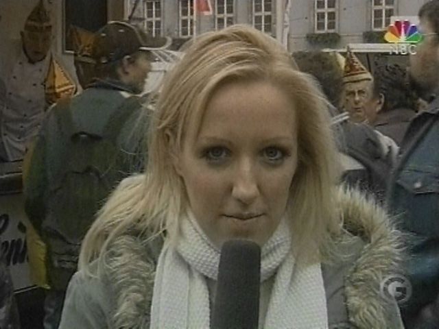 ew_giga031111_04.jpg
