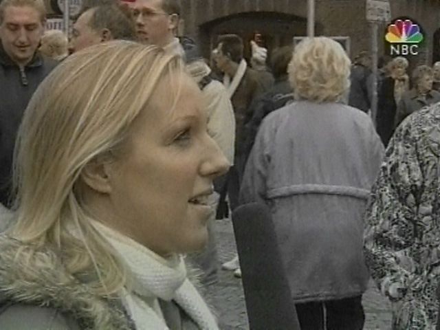 ew_giga031111_25.jpg