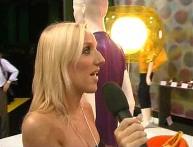 ew_rosanna_davidson1mbps_stream_09.jpg