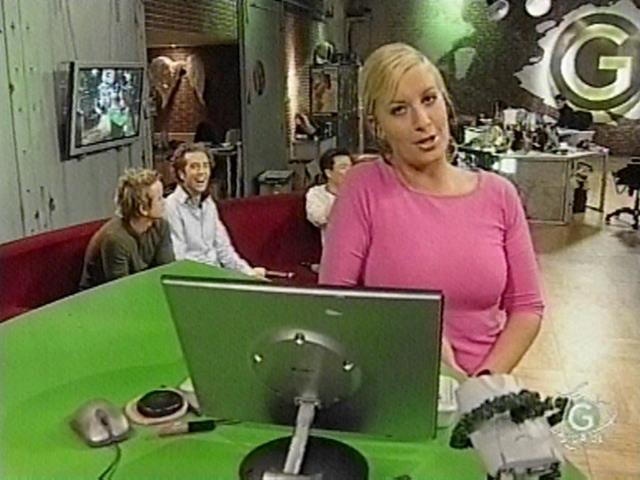 ce_giga041126_32.jpg