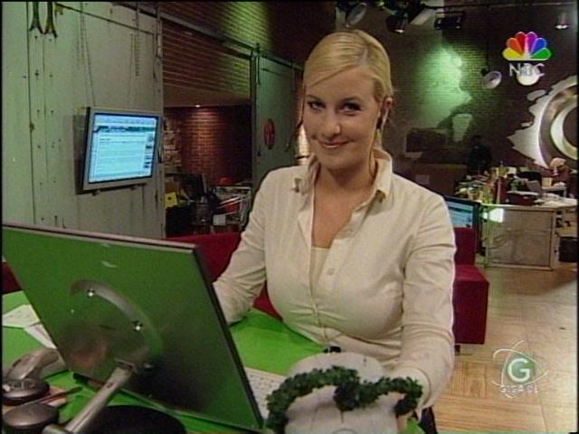 ce_giga041228_12.jpg
