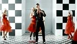 ce_welovetoentertainyou_100902_012.jpg