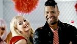 ce_welovetoentertainyou_100902_019.jpg