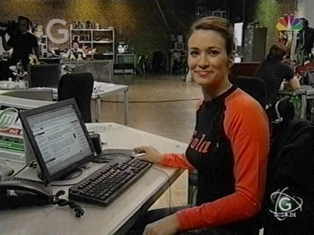 ep_giga040901_05.jpg