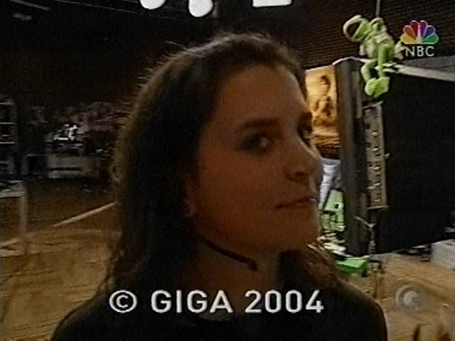 eb_giga040427_04.jpg