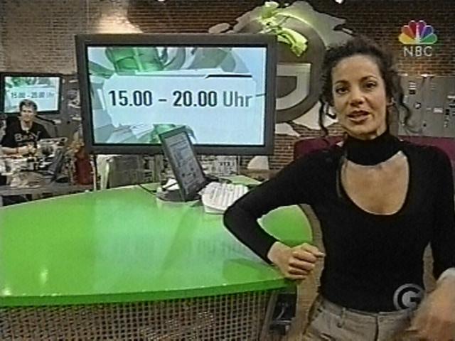 vd_giga040210_02.jpg