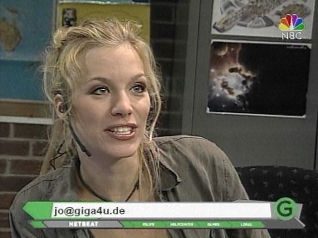 jw_giga031002_01.jpg